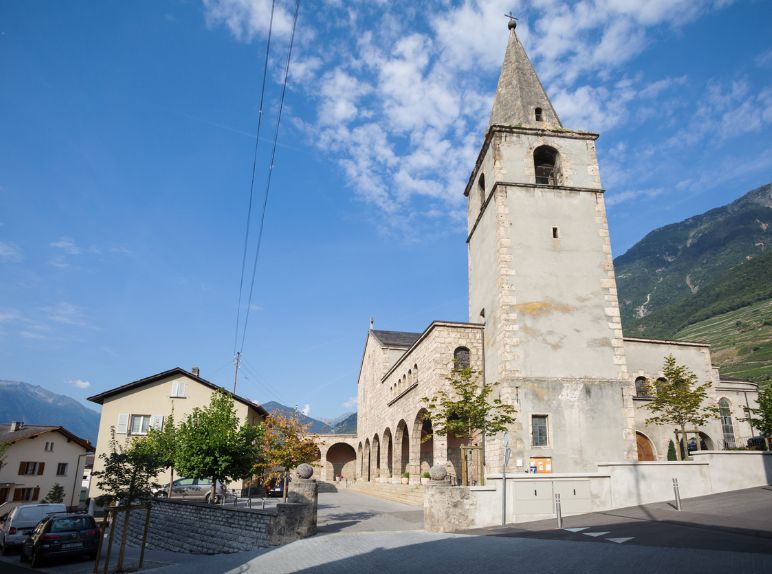 Bienvenue · Fully tourisme